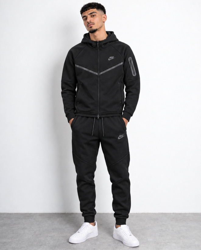 ست نایکی تکفلیس 2025 tech fleece